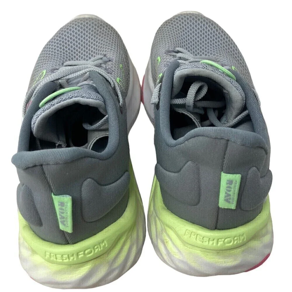 New Balance Fresh Foam Roav Girl's Size 12.5 W US / 30.5 EU Running Shoe Gray